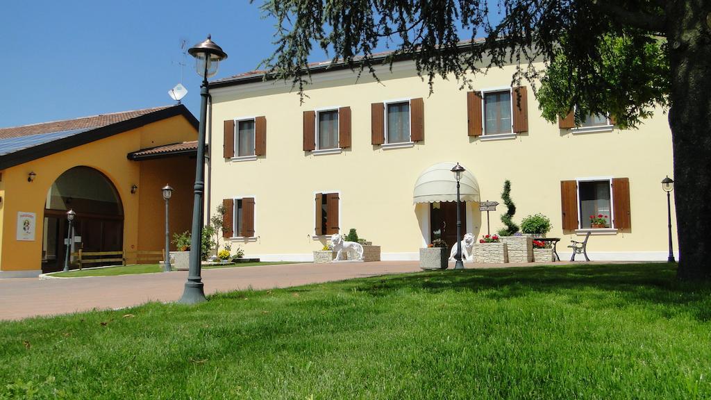 Agriturismo Tre Rondini Legnago Eksteriør billede